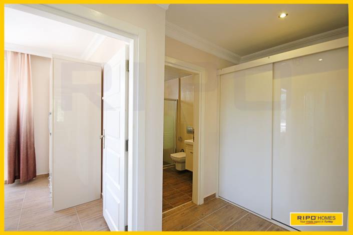 Image No.24-4 Bed Apartment for sale