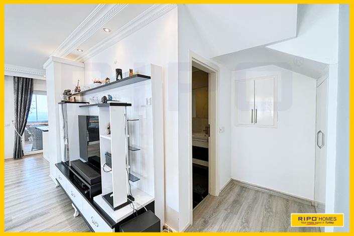 Image No.21-3 Bed Apartment for sale