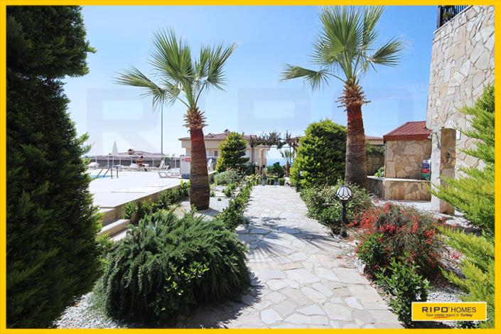 Image No.55-3 Bed Apartment for sale