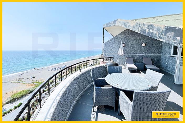 Image No.42-3 Bed Penthouse for sale