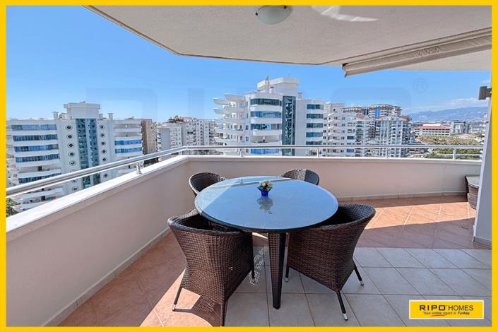 Image No.14-3 Bed Apartment for sale