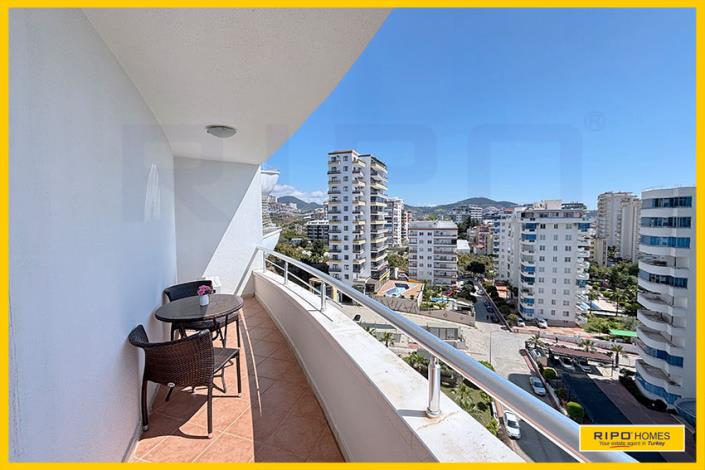 Image No.20-3 Bed Apartment for sale