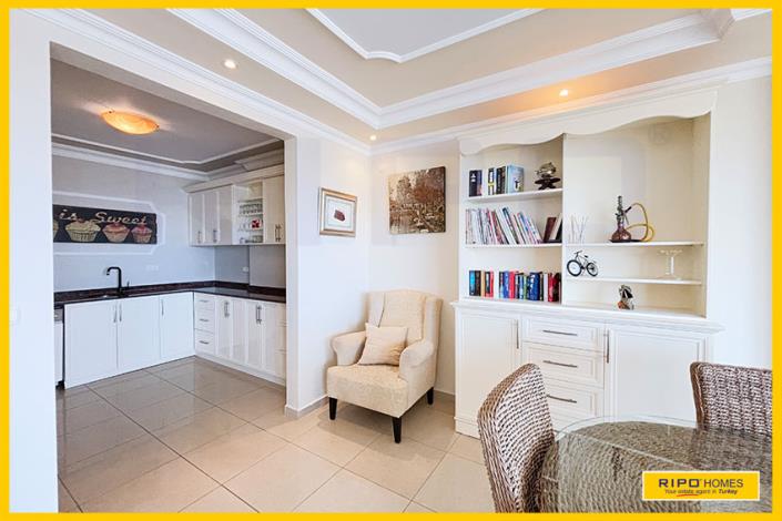 Image No.8-3 Bed Apartment for sale