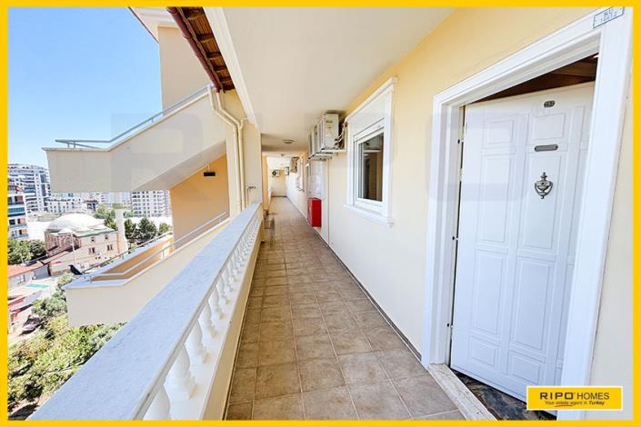 Image No.58-3 Bed Apartment for sale