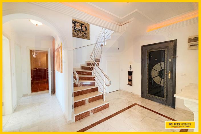 Image No.16-3 Bed Duplex for sale