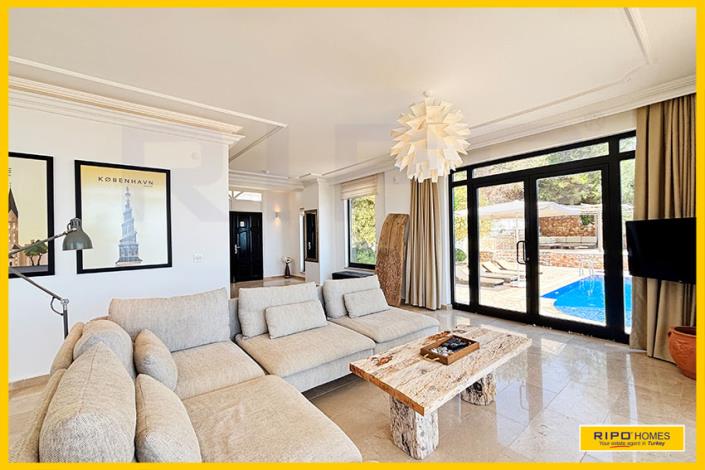 Image No.5-3 Bed Villa / Detached for sale