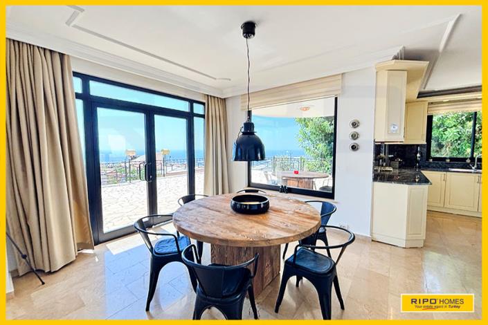 Image No.7-3 Bed Villa / Detached for sale