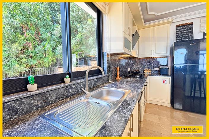 Image No.12-3 Bed Villa / Detached for sale