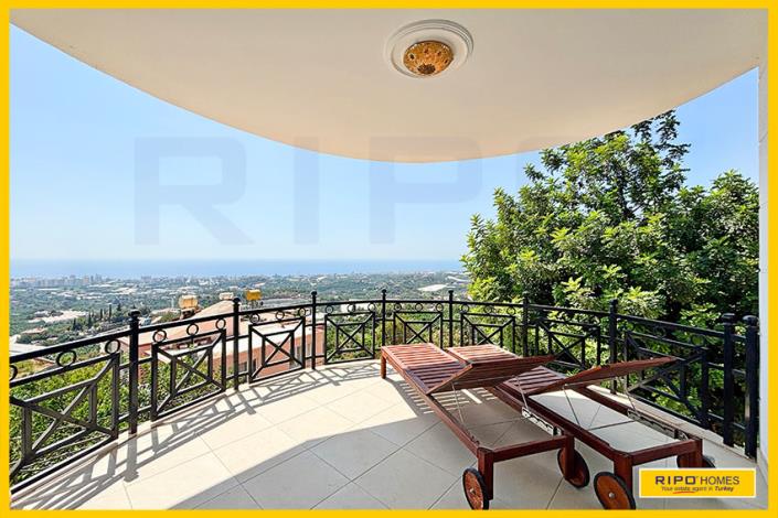 Image No.27-3 Bed Villa / Detached for sale