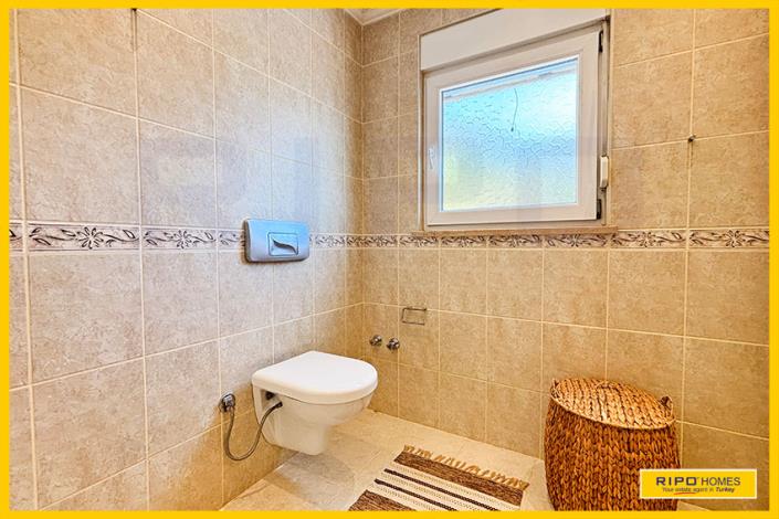 Image No.35-3 Bed Villa / Detached for sale