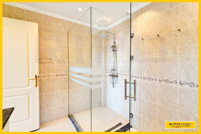 Image No.36-3 Bed Villa / Detached for sale