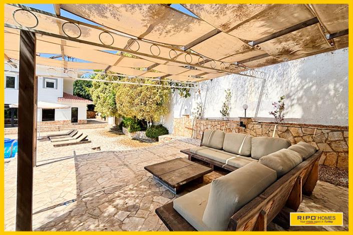 Image No.50-3 Bed Villa / Detached for sale