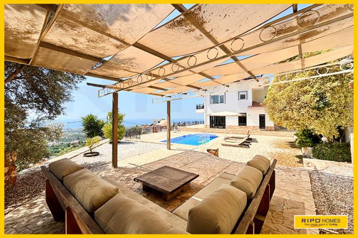 Image No.51-3 Bed Villa / Detached for sale