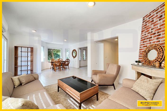 Image No.5-Jumelé de 4 chambres à vendre à Demirtas