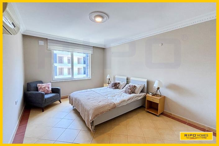 Image No.30-5 Bed Penthouse for sale