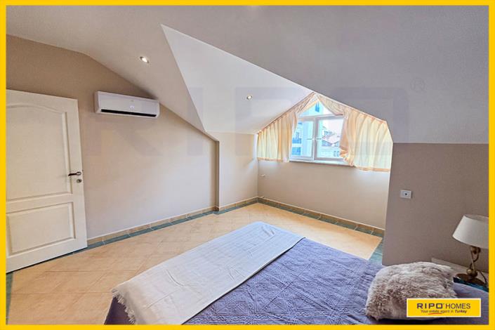 Image No.38-5 Bed Penthouse for sale