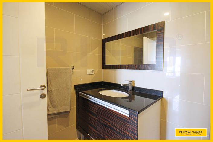 Image No.21-4 Bed Penthouse for sale