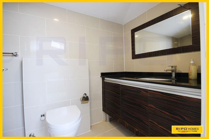 Image No.47-4 Bed Penthouse for sale