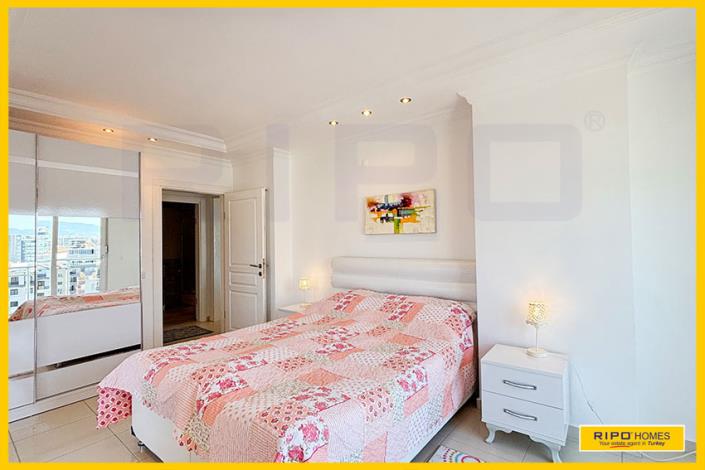 Image No.39-2 Bed Apartment for sale