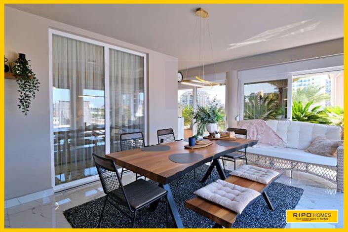 Image No.11-3 Bed Villa / Detached for sale