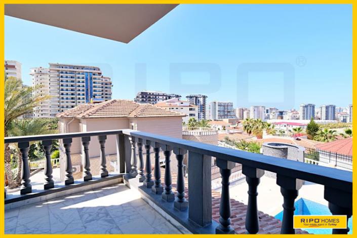 Image No.34-3 Bed Villa / Detached for sale
