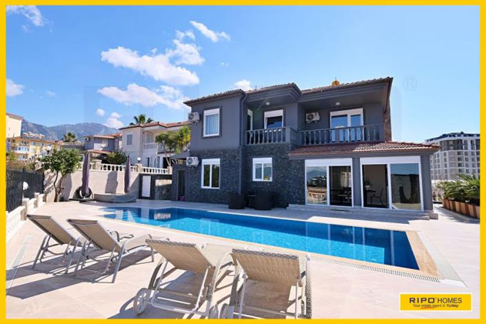 Image No.39-3 Bed Villa / Detached for sale