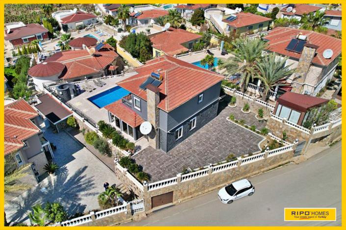 Image No.41-3 Bed Villa / Detached for sale