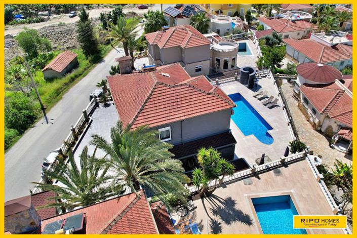 Image No.42-3 Bed Villa / Detached for sale