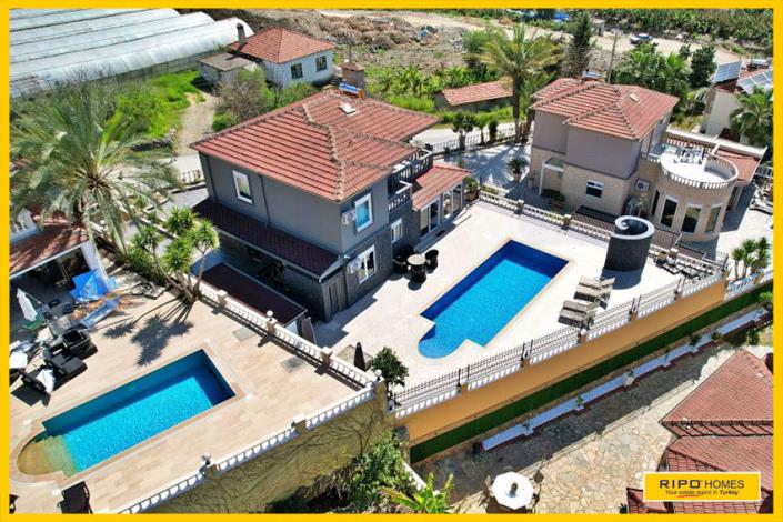 Image No.43-3 Bed Villa / Detached for sale