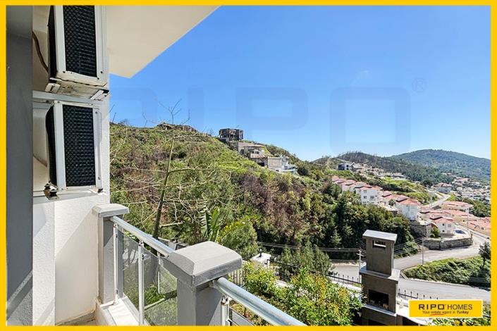 Image No.23-3 Bed Villa / Detached for sale