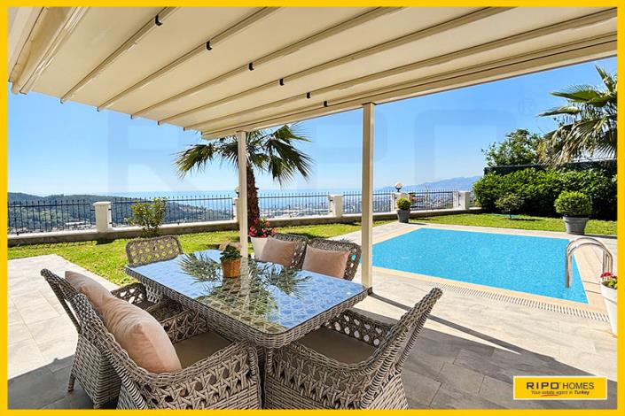 Image No.52-3 Bed Villa / Detached for sale
