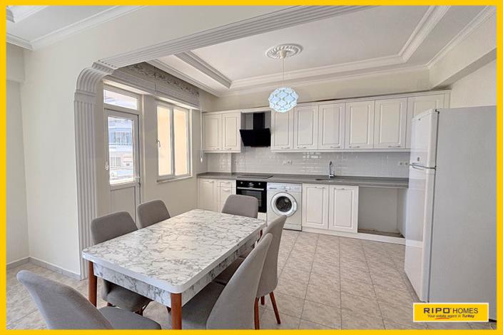 Image No.8-3 Bed Apartment for sale
