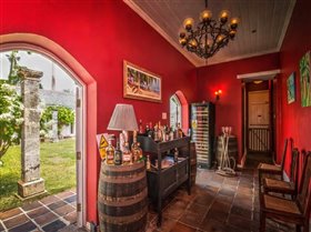 Image No.4-Propriété de 8 chambres à vendre à St John