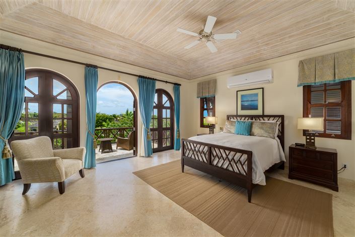 Image No.18-4 Bed Property for sale