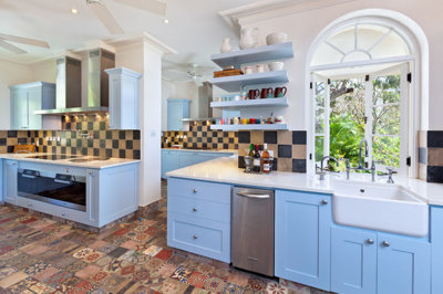 cockade-house-may-2014-kitchen