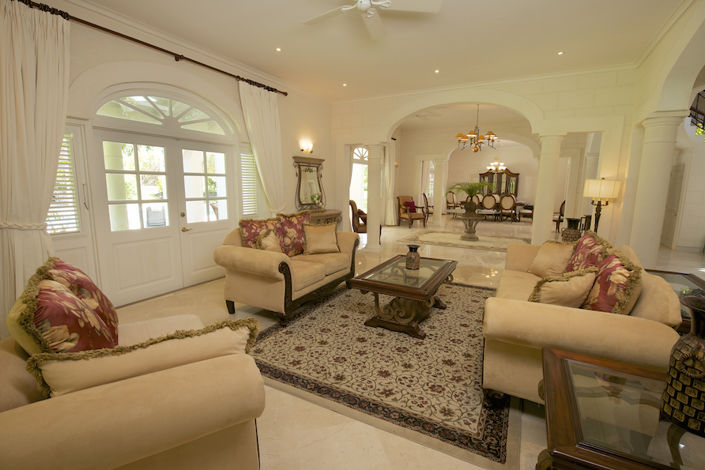 Image No.5-5 Bed Property for sale