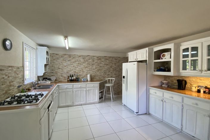 Image No.7-4 Bed Townhouse for sale