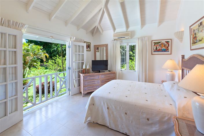 Image No.6-Propriété de 6 chambres à vendre à St James