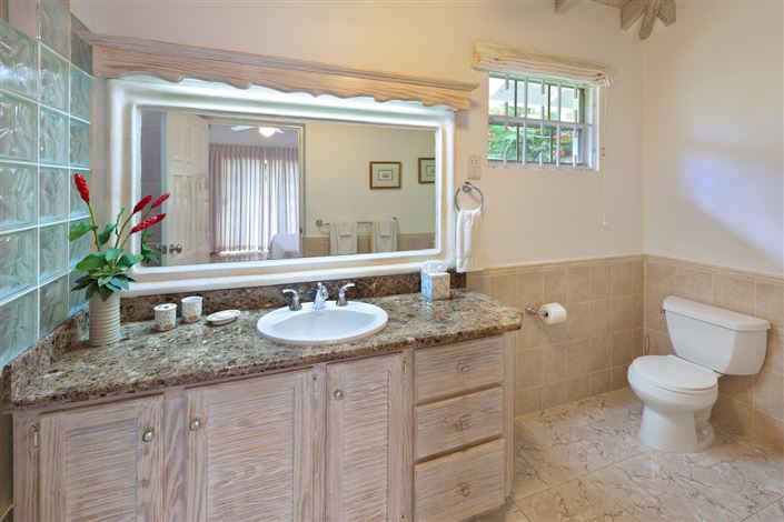 Image No.7-Propriété de 6 chambres à vendre à St James