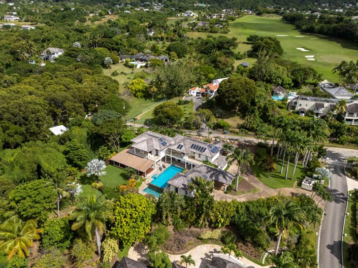 Image No.23-5 Bed Property for sale