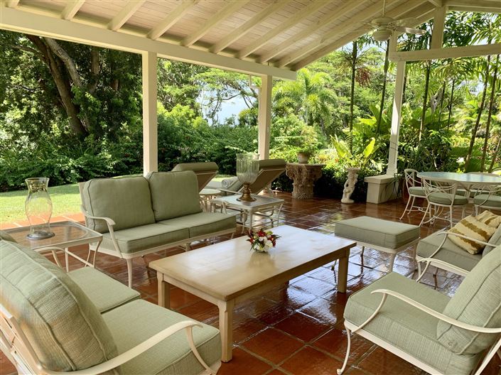 Image No.2-Propriété de 5 chambres à vendre à St James