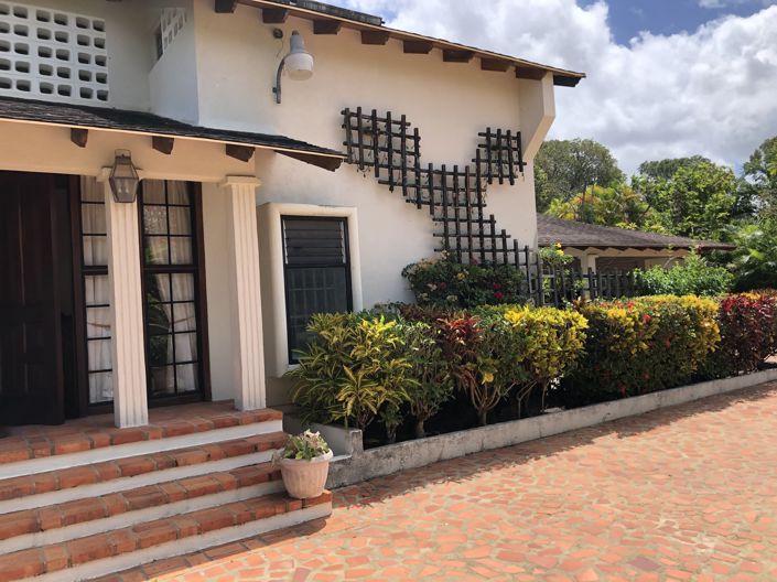 Image No.2-Propriété de 3 chambres à vendre à St James