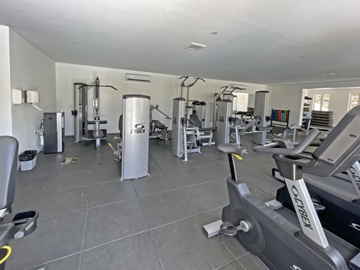 Image No.13-4 Bed Property for sale