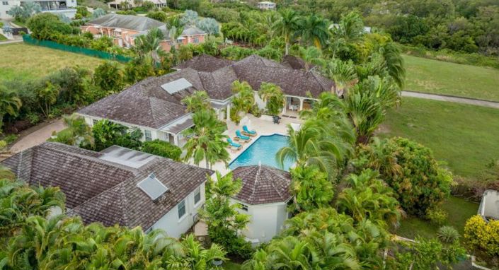 Image No.18-6 Bed Property for sale