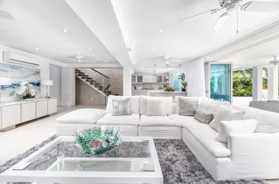 blueoyster-dsc5260-min-566558