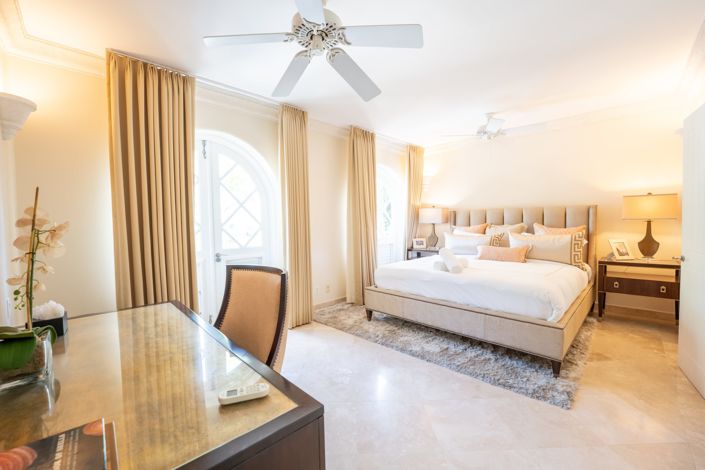 Image No.8-3 Bed Villa for sale