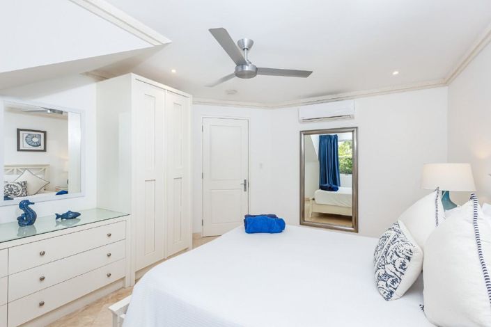 Image No.10-4 Bed Villa for sale