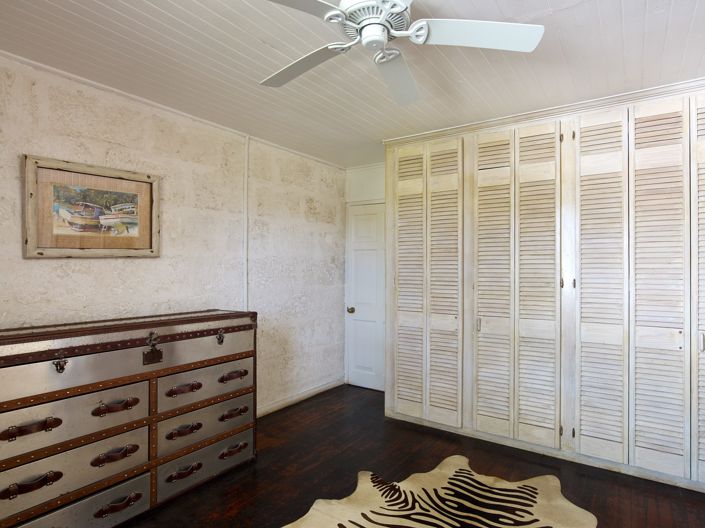 Image No.12-Propriété de 4 chambres à vendre à St James