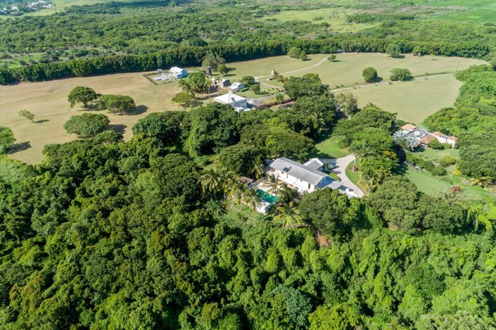 Image No.23-Propriété de 4 chambres à vendre à St James