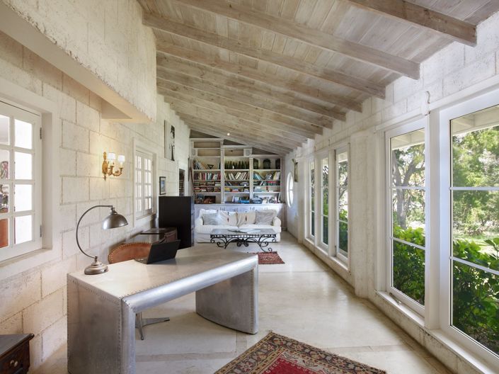 Image No.8-Propriété de 4 chambres à vendre à St James